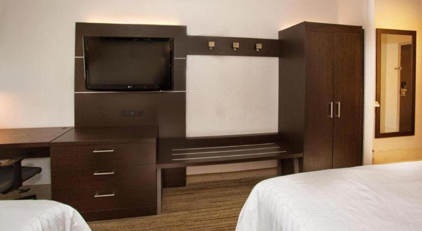 Holiday Inn Express Hotel & Suites Port Charlotte Εξωτερικό φωτογραφία