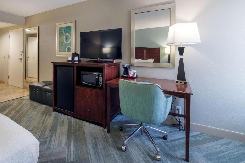 Holiday Inn Express Hotel & Suites Port Charlotte Εξωτερικό φωτογραφία