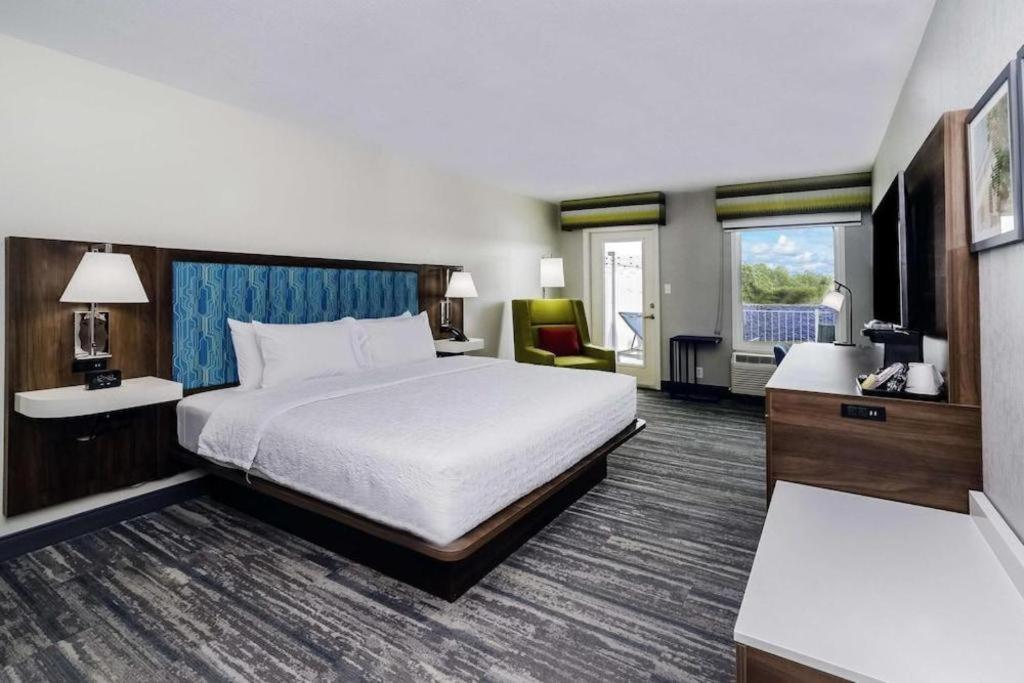 Holiday Inn Express Hotel & Suites Port Charlotte Εξωτερικό φωτογραφία