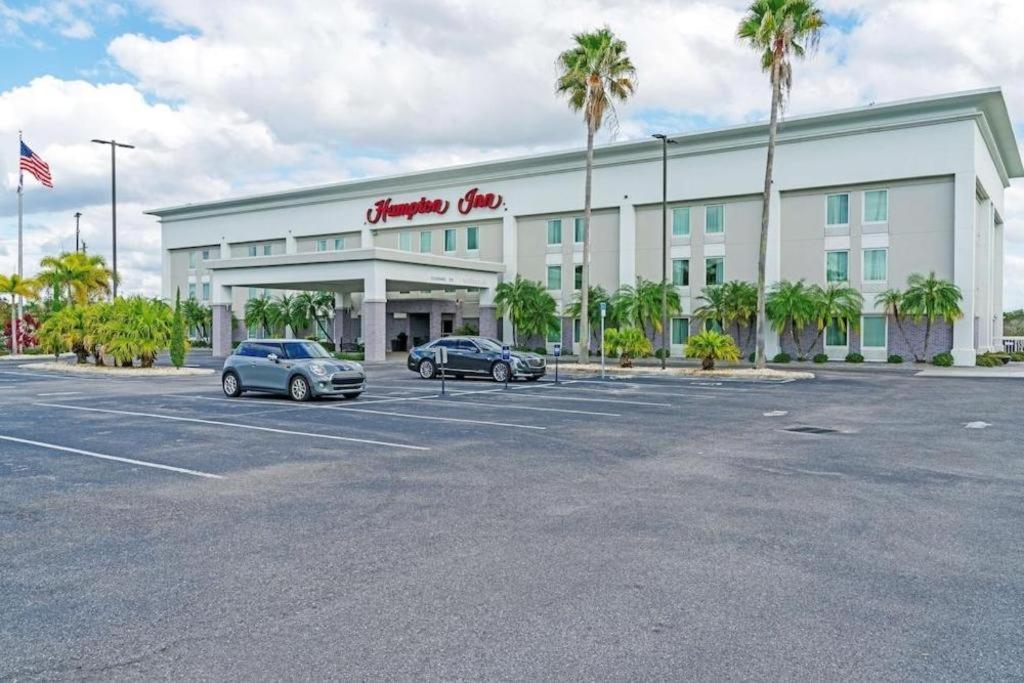 Holiday Inn Express Hotel & Suites Port Charlotte Εξωτερικό φωτογραφία